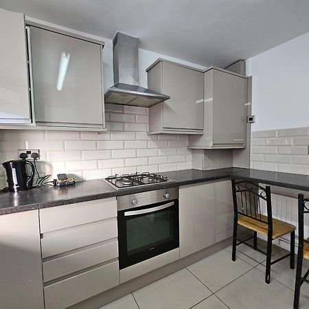 London E1 Rooms 外观 照片