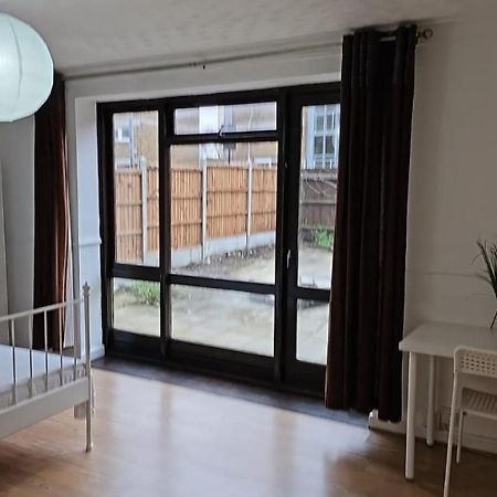 London E1 Rooms 外观 照片